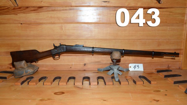 043