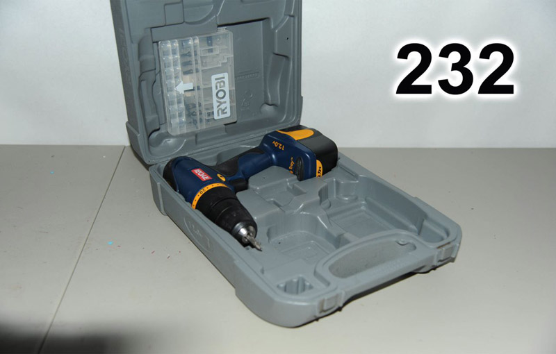 232